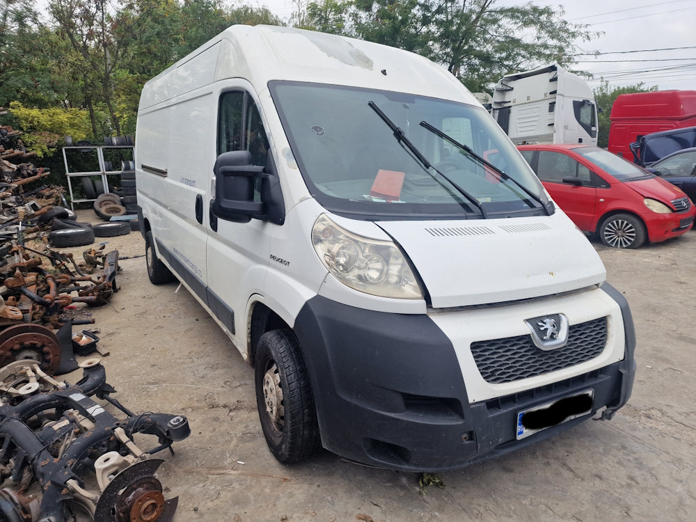 Dezmembrari Peugeot Boxer 2.2D, an 2008, 4HU