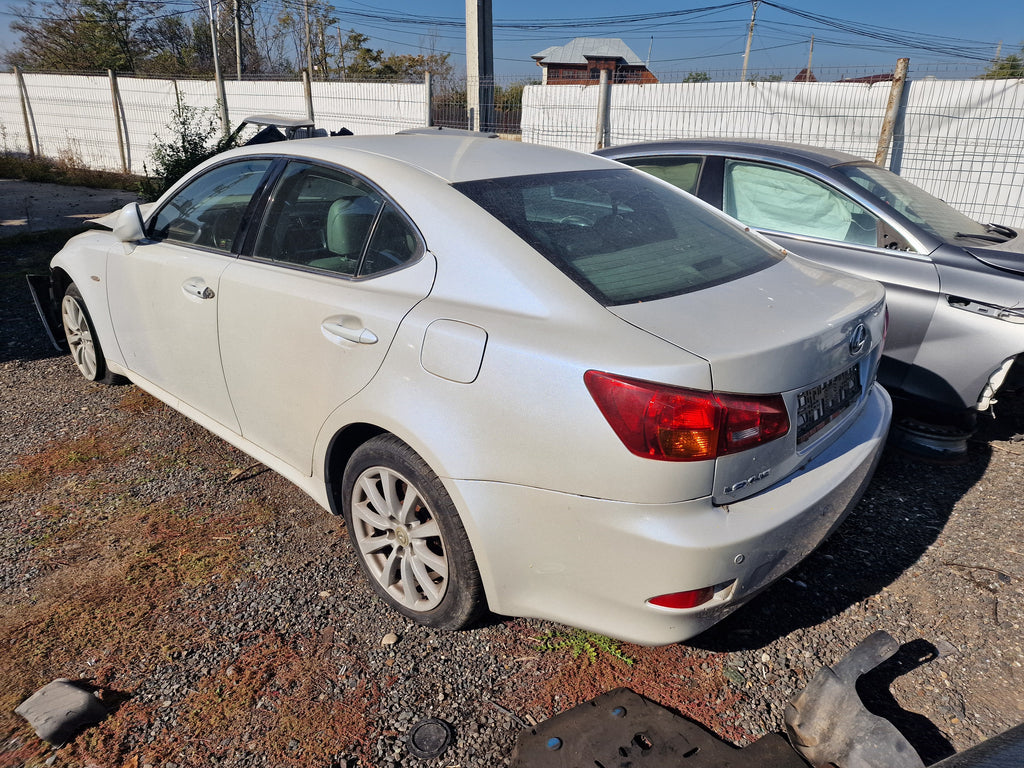 Dezmembrari Lexus IS 2.2D, an 2008