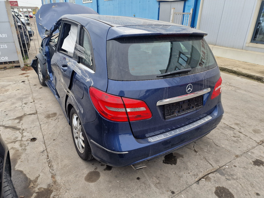 Dezmembrari Mercedes B 180, W246, 1.6S, an 2012