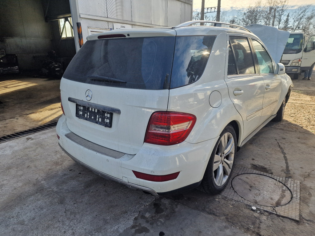 Dezmembrari Mercedes ML 350CDI, W164, an 2010, euro 5, 642820