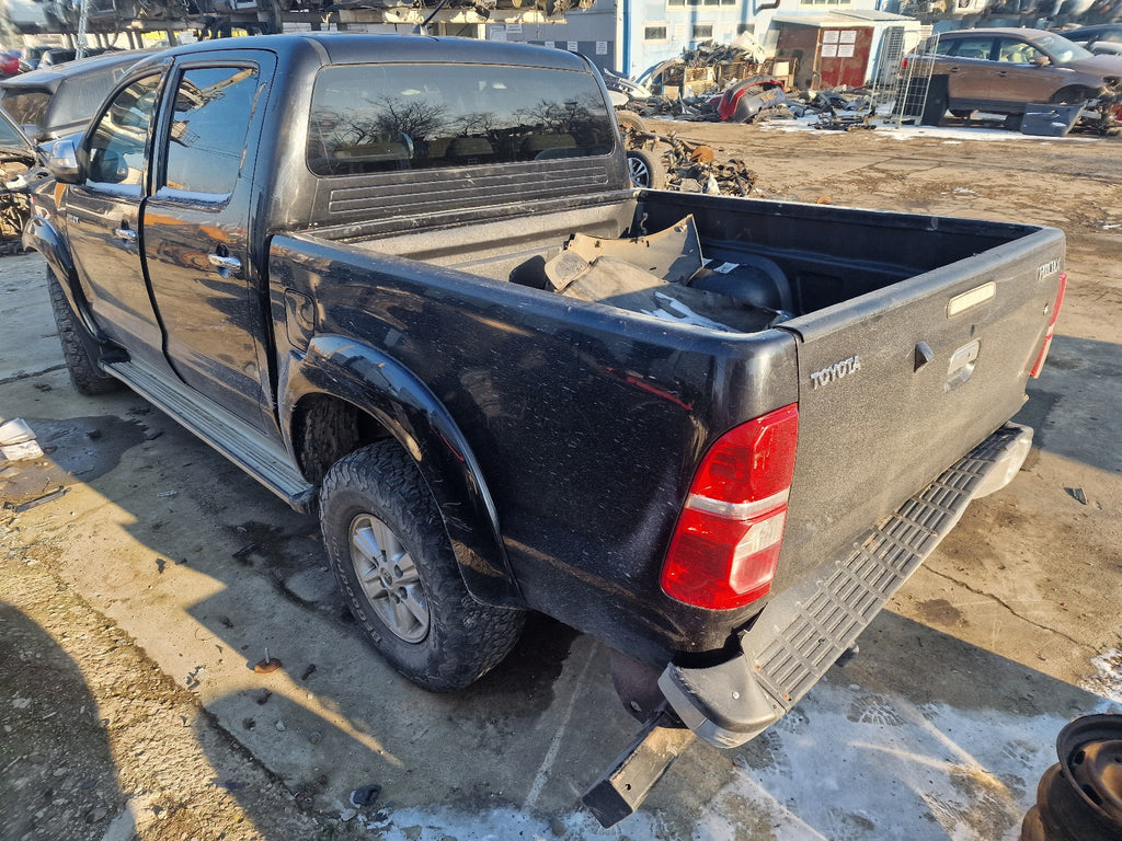 Dezmembrări Toyota Hilux 2.5 D-4D 2013 Euro 5 – motor 2KD-FTV