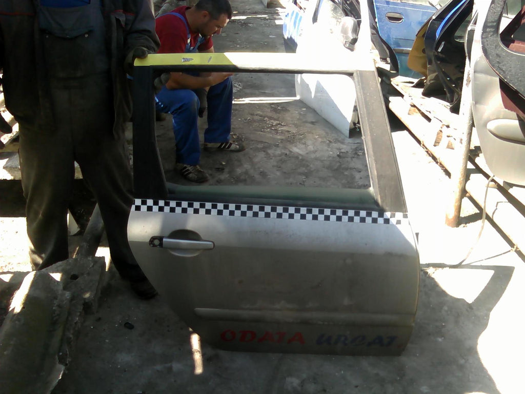 usa dreapta spate completa Peugeot 307
