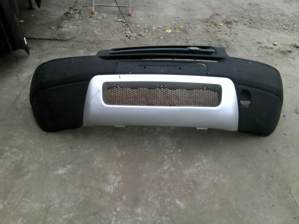 bara fata Land Rover Freelander, an 2001
