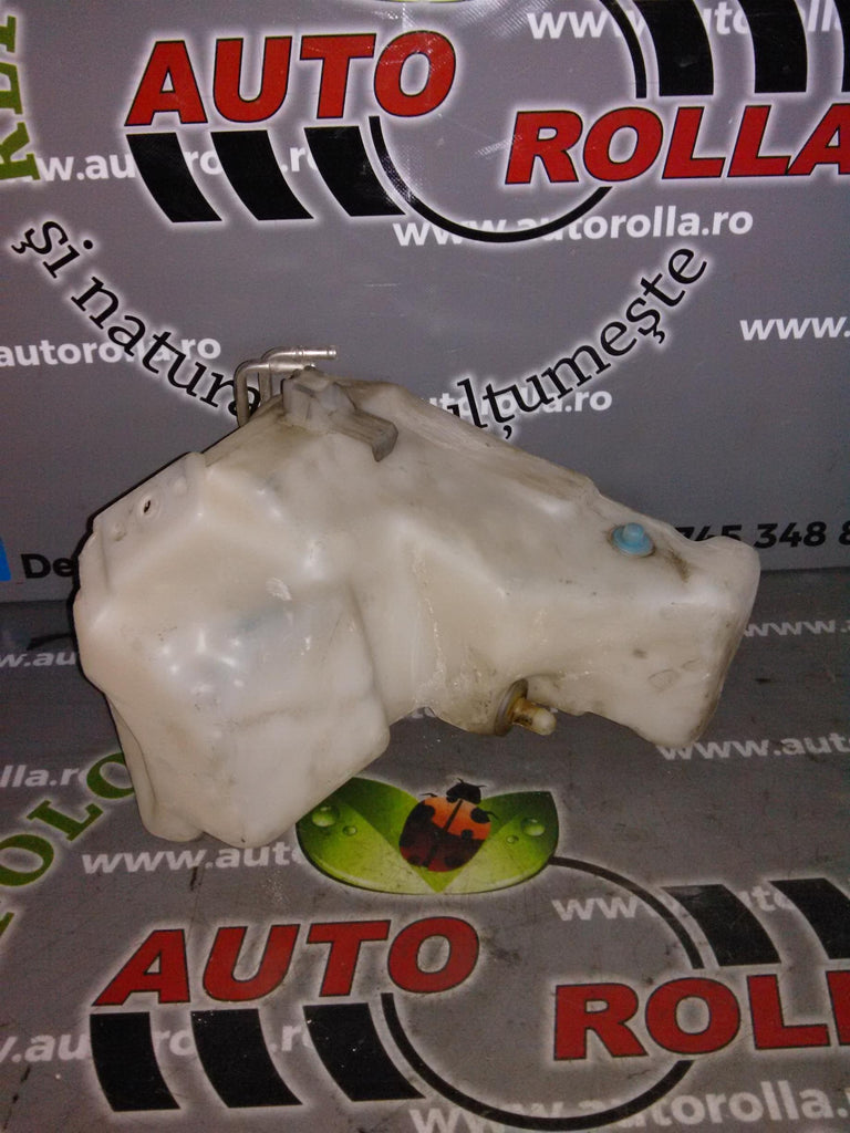 vas spalator parbriz Mercedes CLK