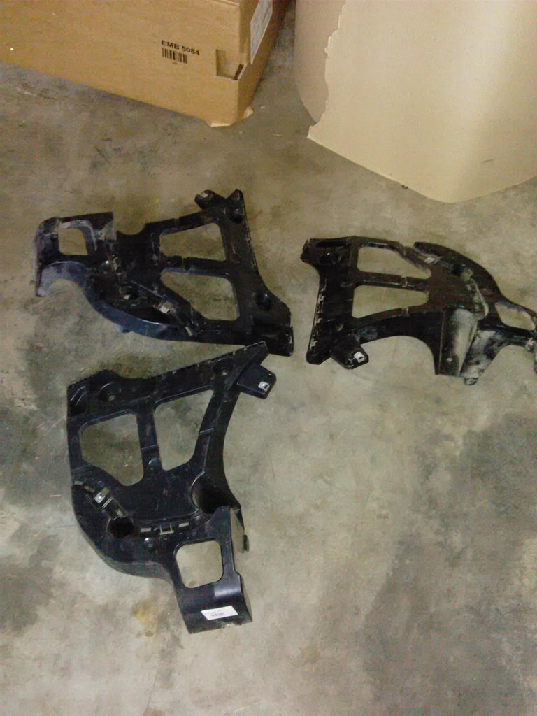 suporti bara spate BMW X5 E70, an 2008