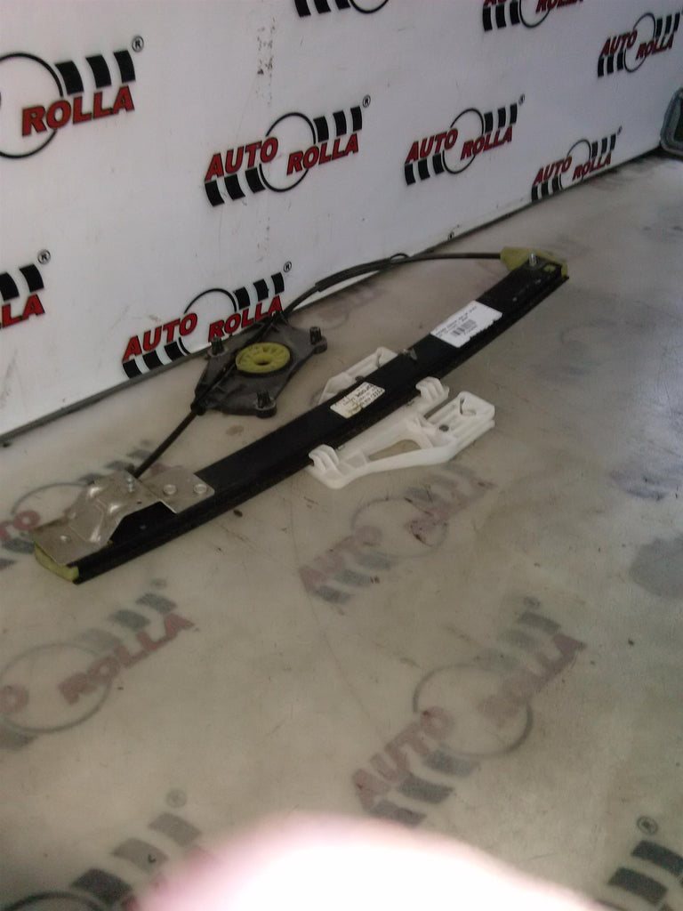 macara electrica usa dreapta spate Audi A4, an 2009, Sline