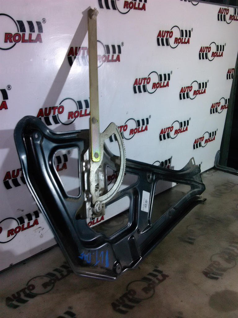 macara mecanica dreapta fata Volkswagen LT, an 2004