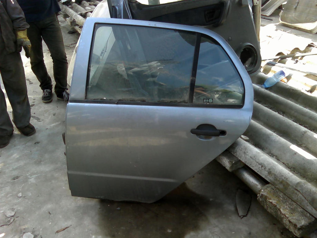 usa stanga spate completa Skoda Fabia 1.9SDI, an 2005 hatchback