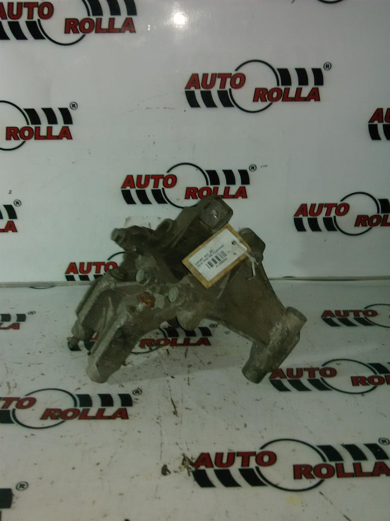 suport motor dreapta Volkswagen T5 Caravelle, 2.5TDI, an 2006