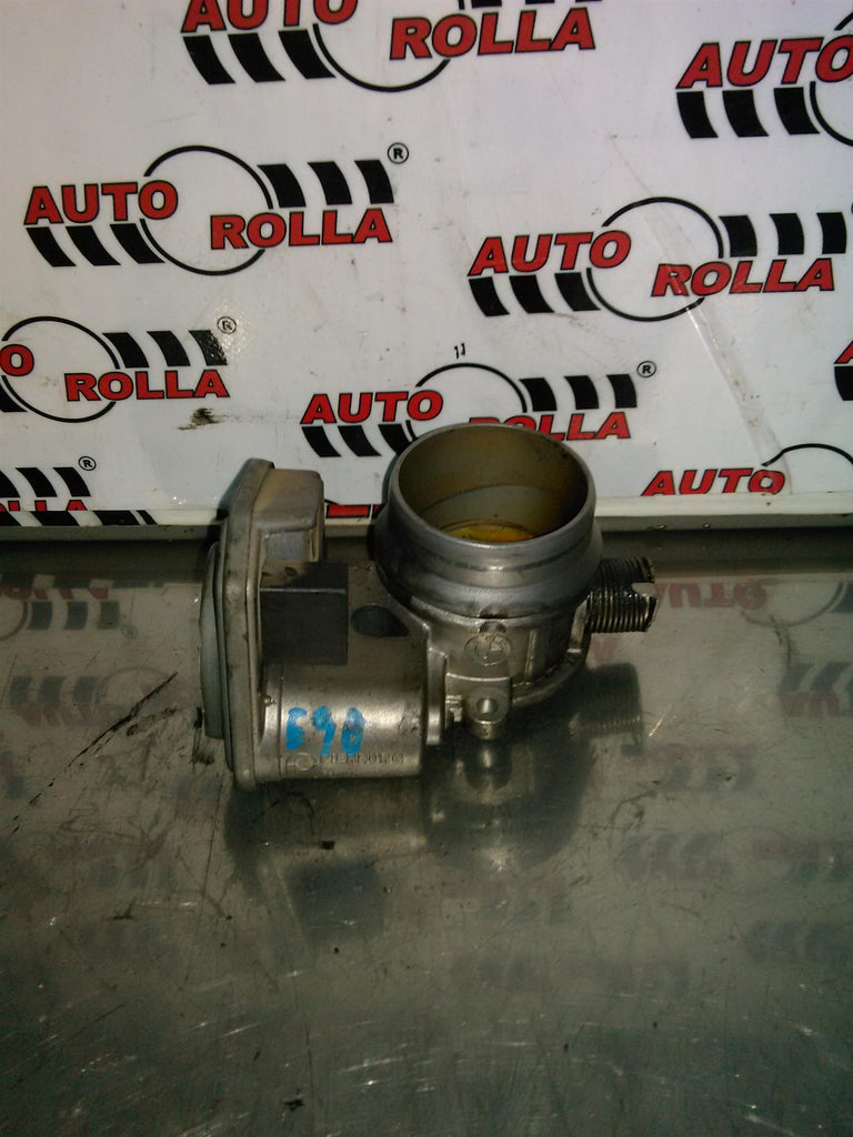 clapeta acceleratie BMW E90, 2.0D an 2010