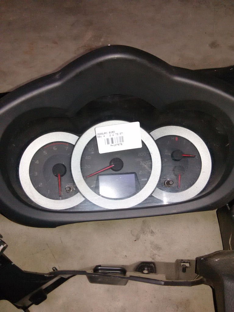 ceasuri bord Toyota Rav 4, 2.2D, an 2007