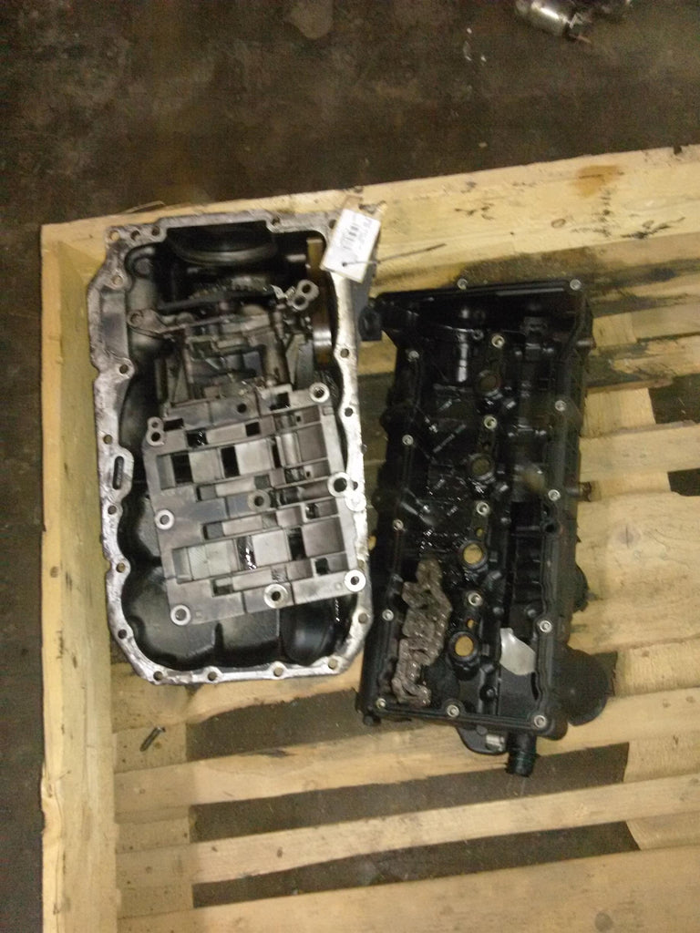 baie ulei motor BMW E90, 2.0D an 2009