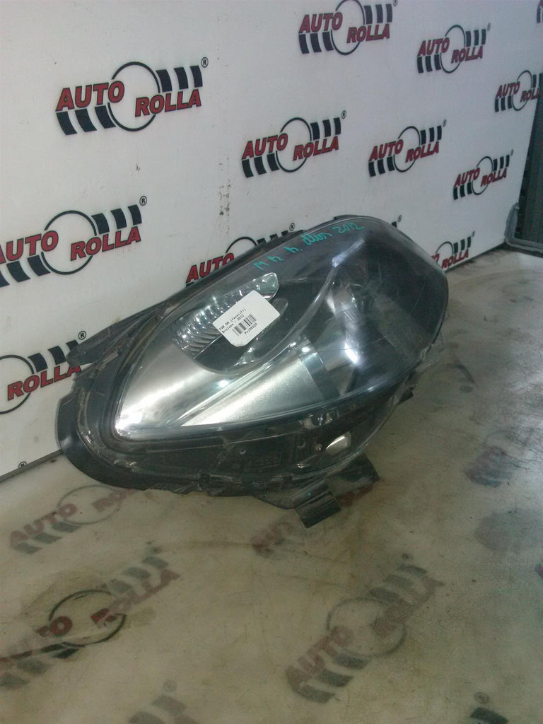 far dreapta facelift Mercedes Bclass, an 2012