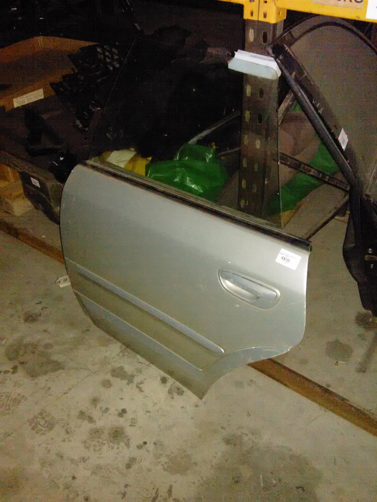 usa stanga spate completa Subaru Outback