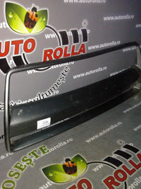 ornament centru bara fata Toyota Rav 4, an 2008