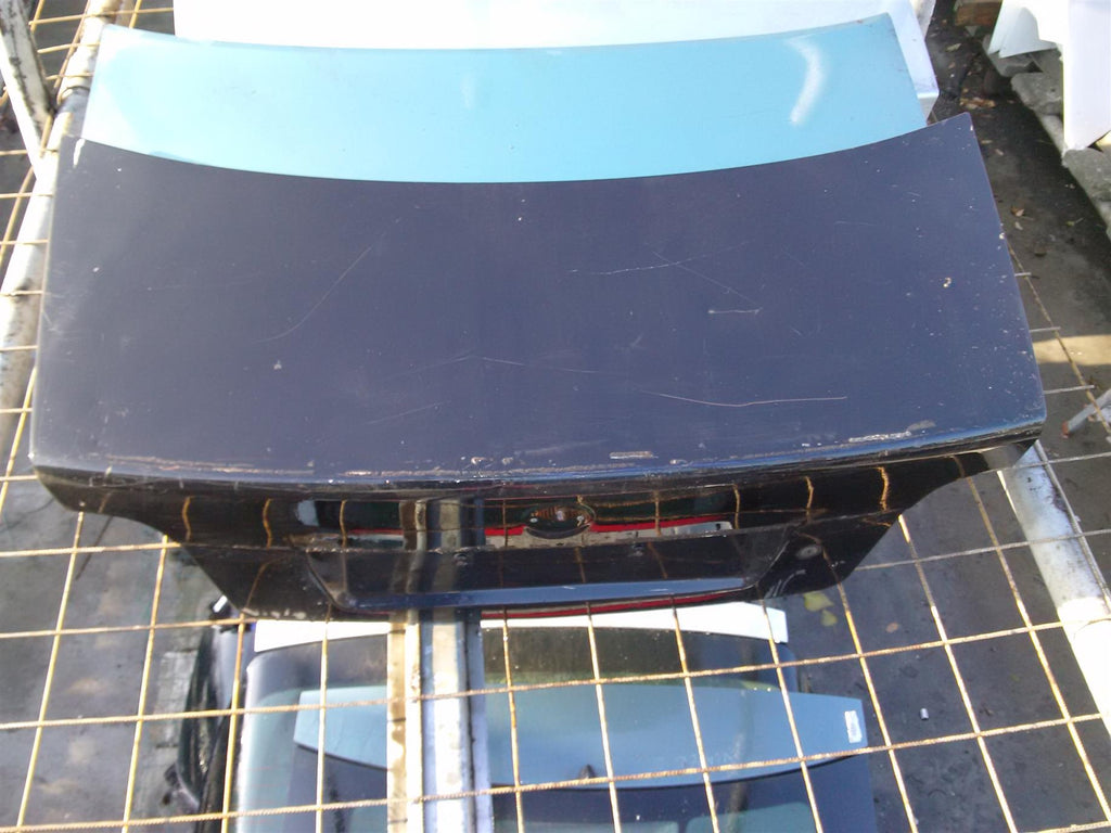 capota spate BMW E39 an 2003
