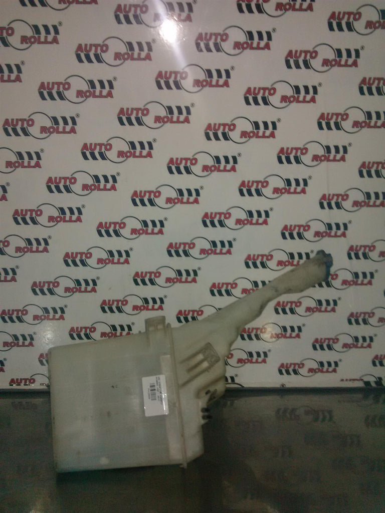 vas stropitor parbriz Hyundai I20, an 2010