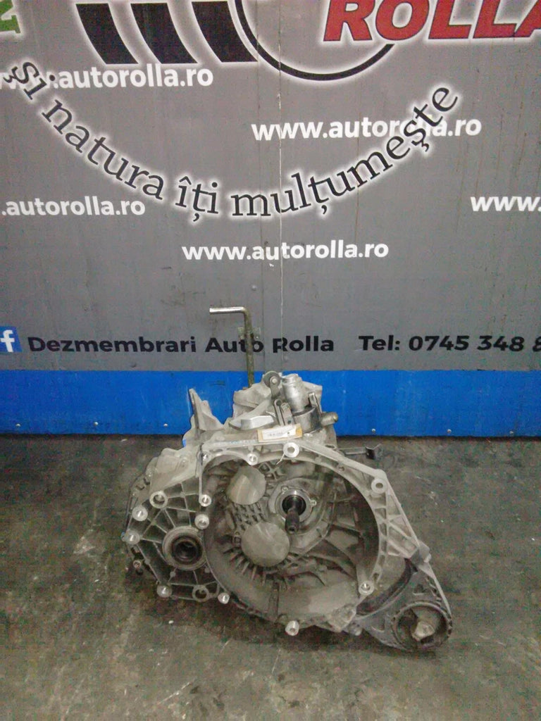 cutie viteze mecanica Opel Insignia 2.0D, an 2012