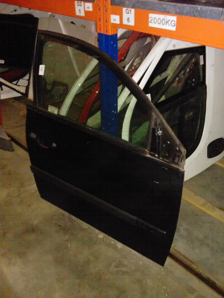 usa dreapta fata fara cremaliera Renault Megane, hatchback