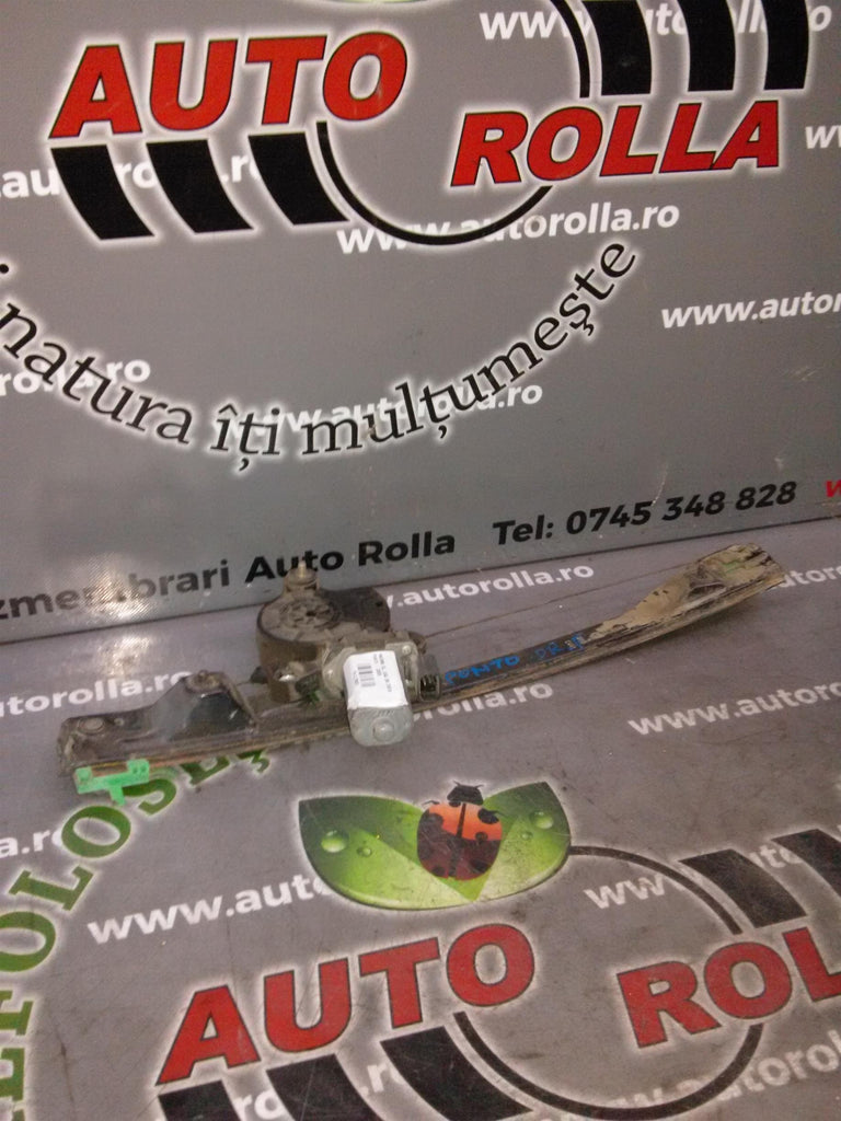 macara electrica usa dreapta fata Fiat Punto 2, an 2005