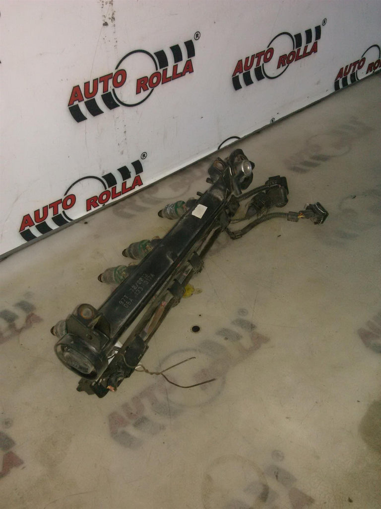 injectoare set si rampa Skoda Octavia 1, 1.6S