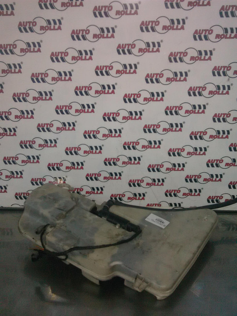 vas stropitor parbriz BMW F11, 2.0D an 2012