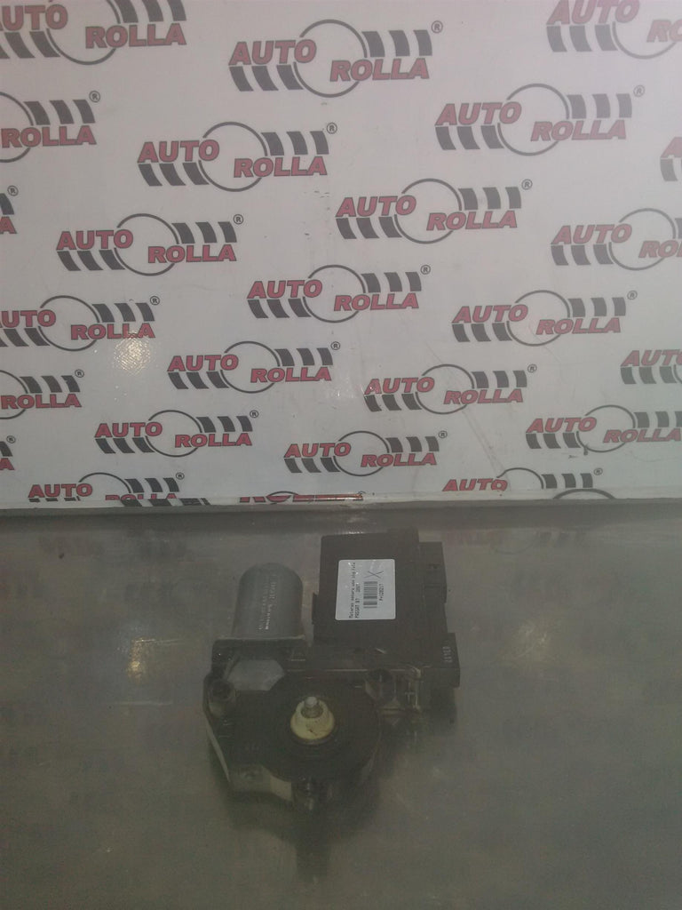 motoras macara usa stanga fata Volkswagen Passat B6, an 2007