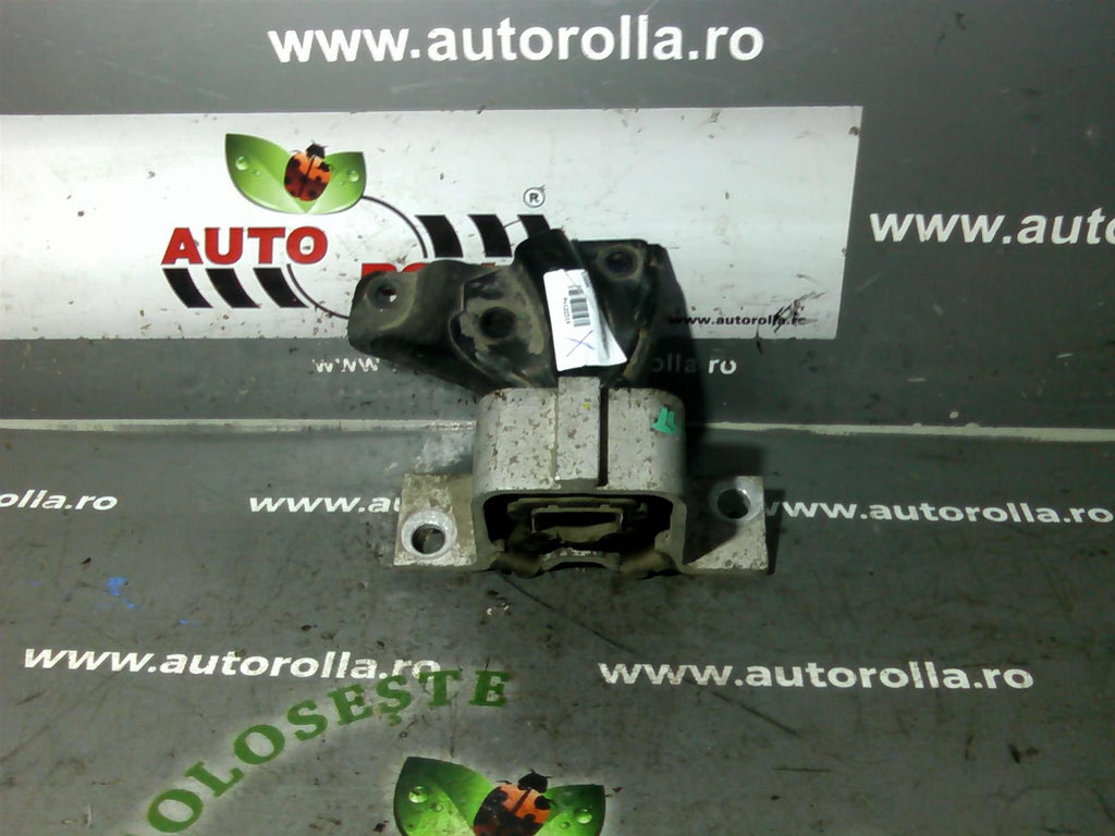 tampon motor stanga Dacia Logan 1.4S