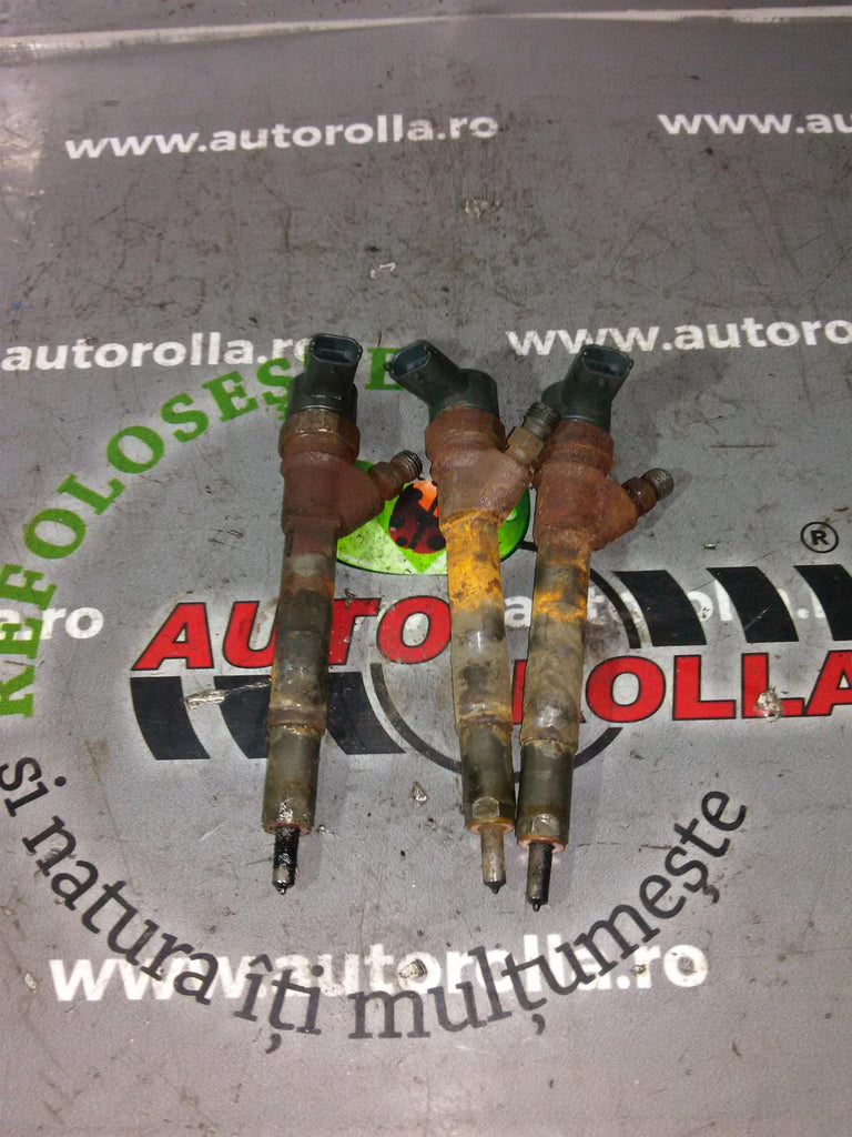 injectoare 3 buc Chrysler Voyager 2.5D, an 2006