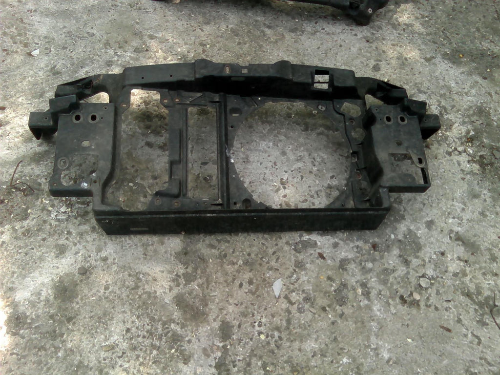 tragar fata Volswagen Polo Classic