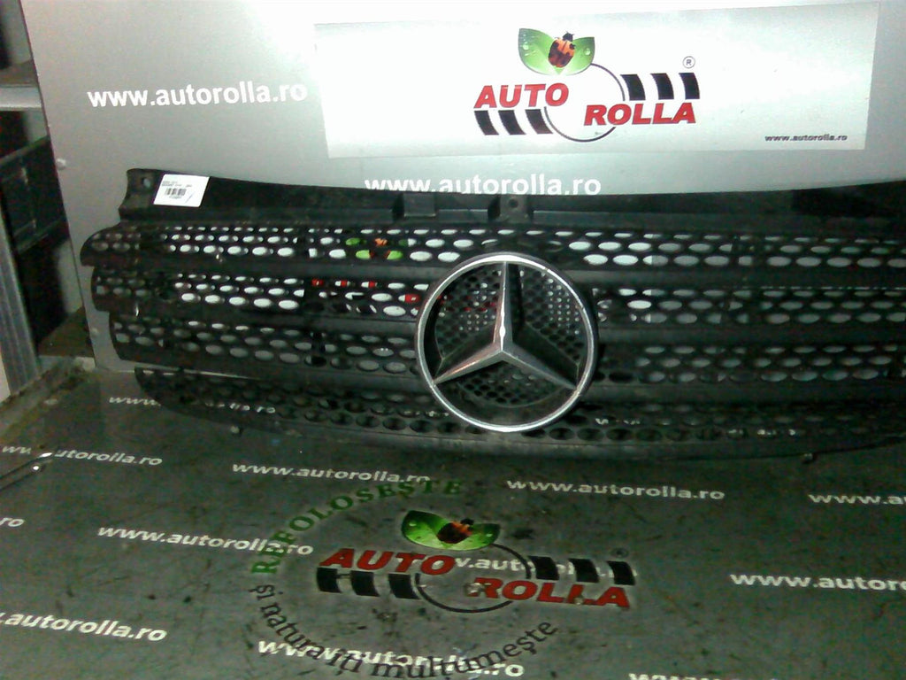 masca fata Mercedes Vito, an 2005