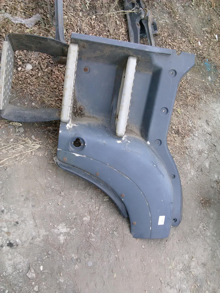 Scara + aparatoare noroi MAN TG