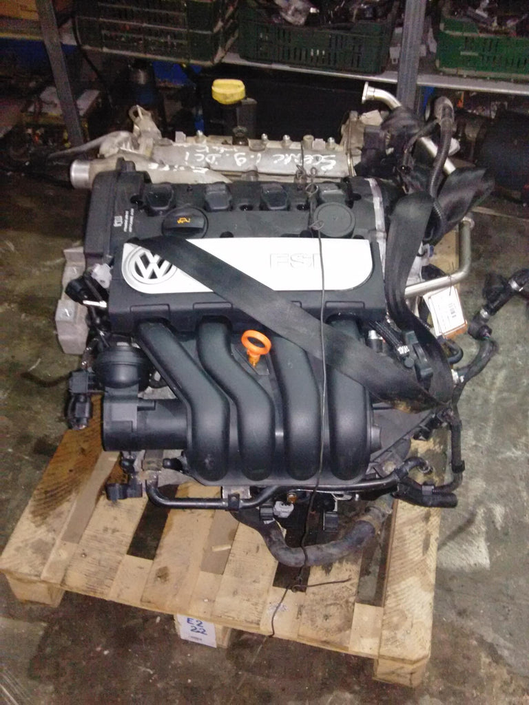 Rampa injectoare Volkswagen Golf V 2.0 FSI