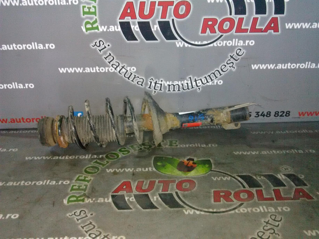 Amortizor stanga fata complet Volkswagen Golf IV