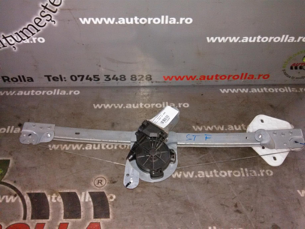 Macara electrica stanga fata + motoras Dacia Logan an 2006