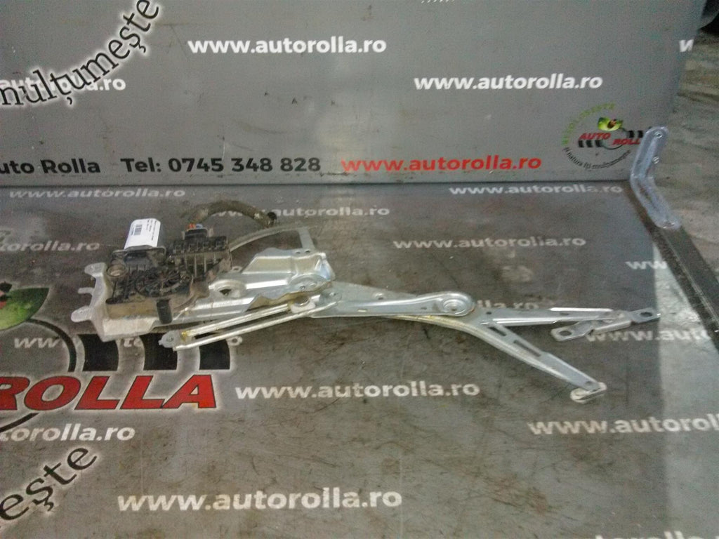 Macara electrica stanga fata + motoras Opel Astra G