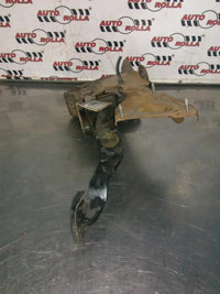 Pod pedalier Nissan Qashqai 1.5d an 2007