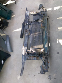 Trager Nissan Navara an 2007