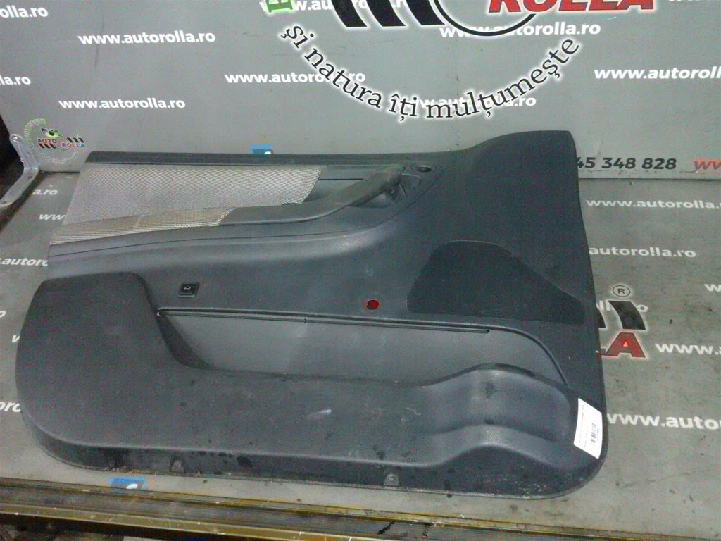 Tapiterie usa stanga fata Skoda Fabia 2