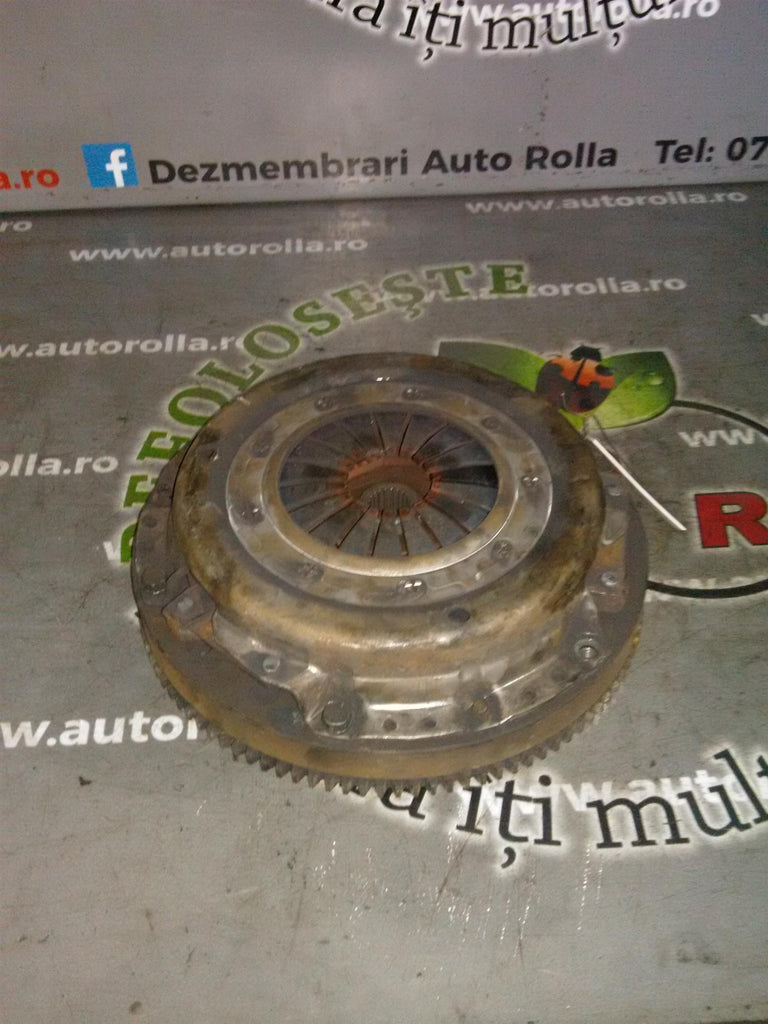 Ambreiaj complet Suzuki Vitara 1.6s an 1994