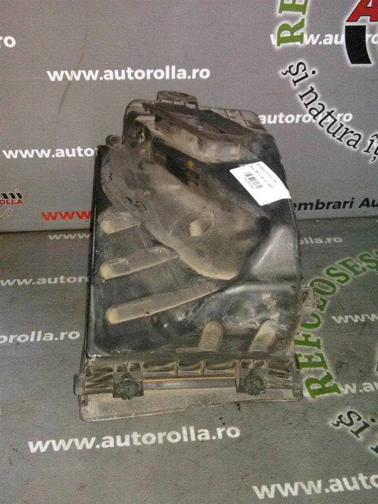 Carcasa filtru aer Audi A4 2.0d an 2007