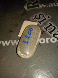 Semnalizare aripa Mitsubishi L200 2.5d an 2012