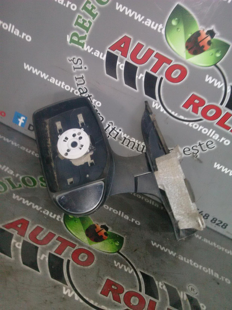 Oglinda stanga Ford Transit an 2002