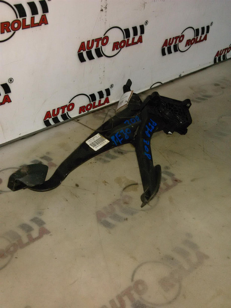 Pedale Peugeot 308 1.6d an 2015