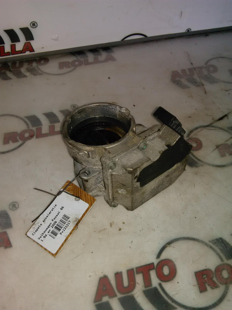 Clapeta acceleratie Volkswagen Passat B6 1.9d,an 2006