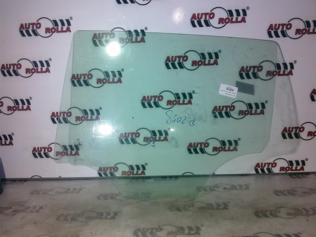 Geam stanga spate Peugeot 2008 1.6D,an 2015