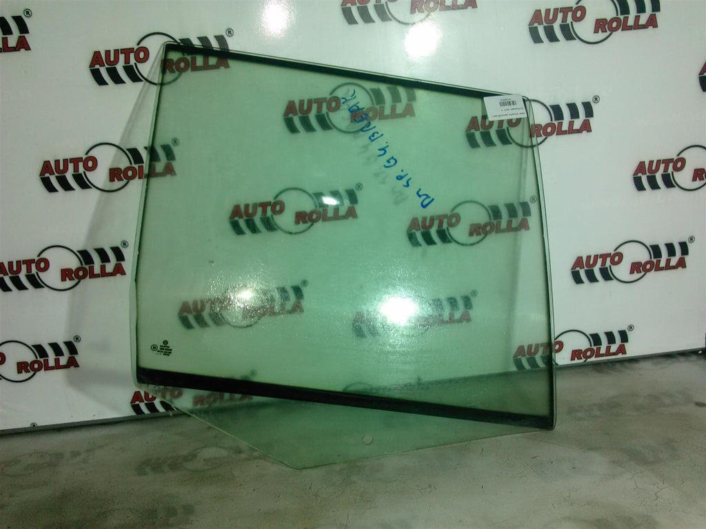 Geam dreapta spate(Break) Volkswagen Golf 4