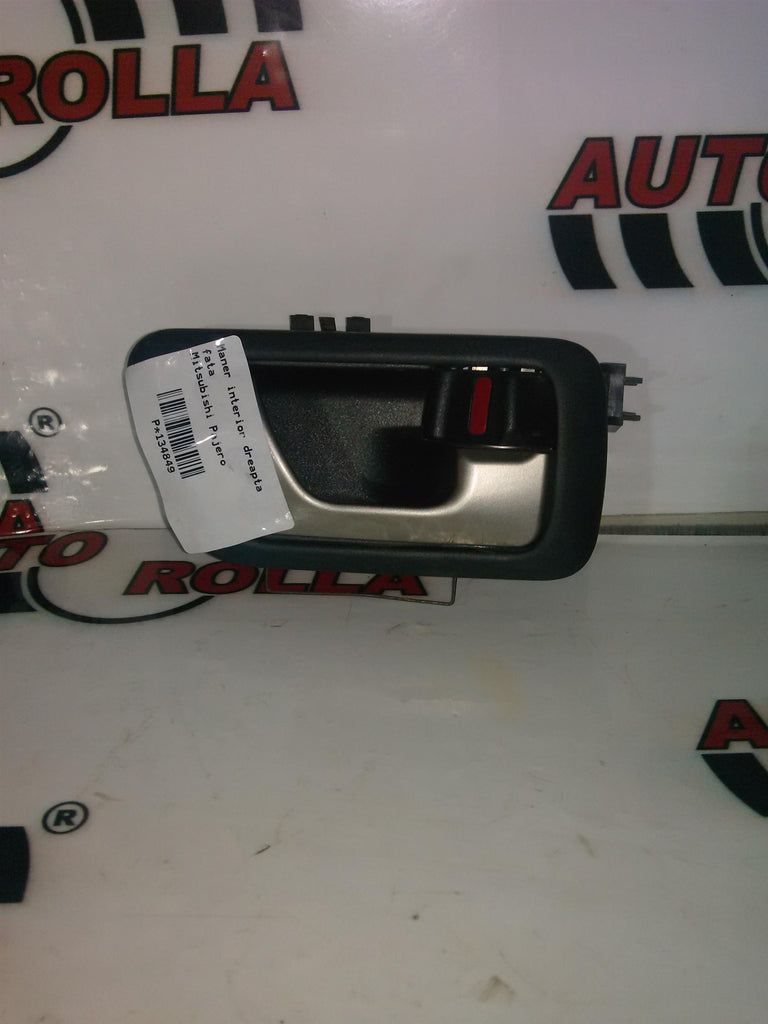 Maner interior dreapta fata Mitsubishi Pajero
