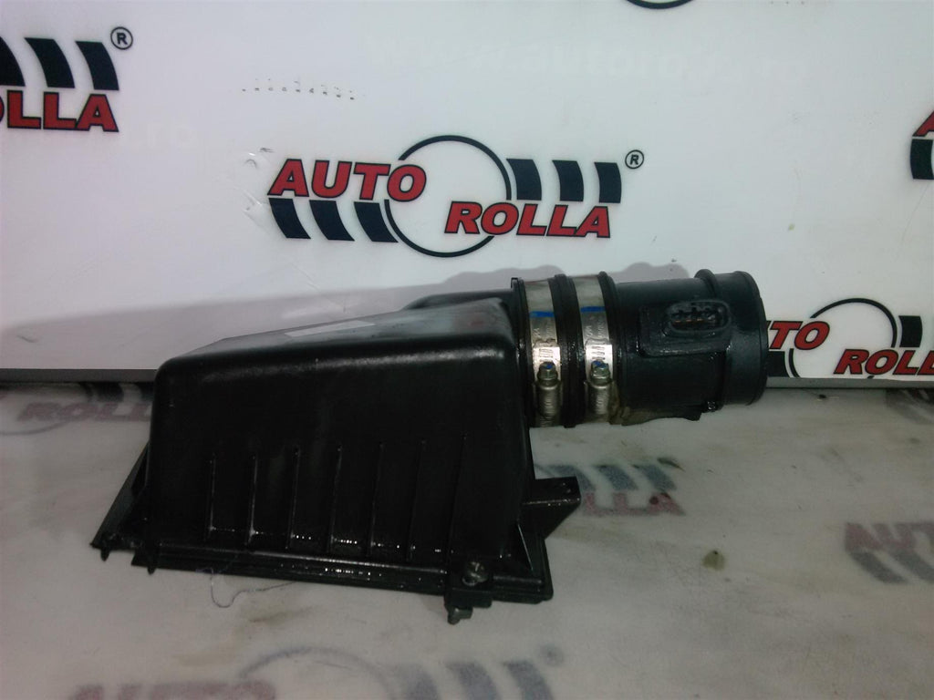 Capac carcasa filtru aer+debitmetru Suzuki SX4 1.9D 4x4 an 2008