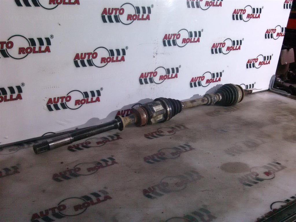 Planetara dreapta Toyota Rav 4 2.2D an 2006